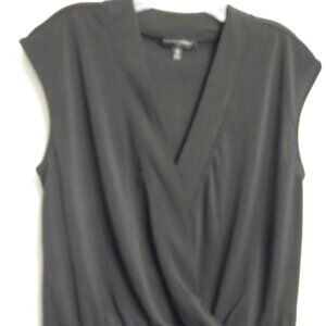 Ladies black sleeveless top